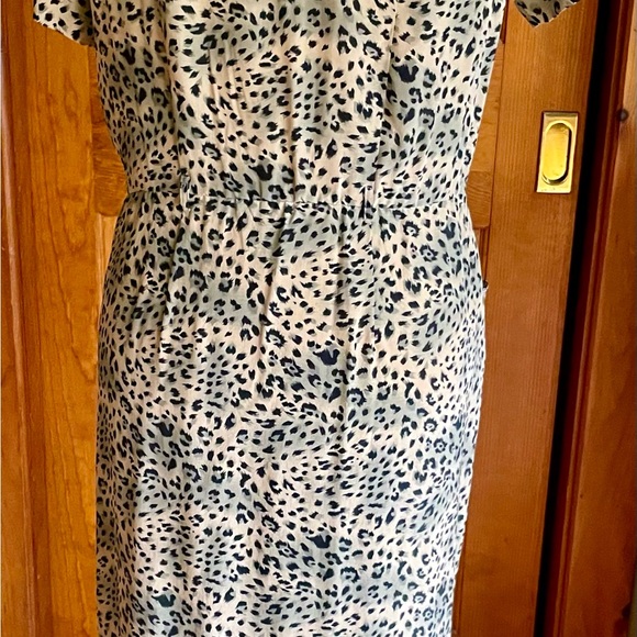 Silk leopard print dress in black, grey, taupe multi color. - Picture 2 of 9